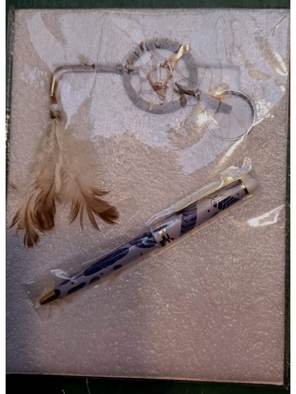 St Josephs Indian School Brown Keychain &Pen The Legend Of The Dreamcatcher NIP
